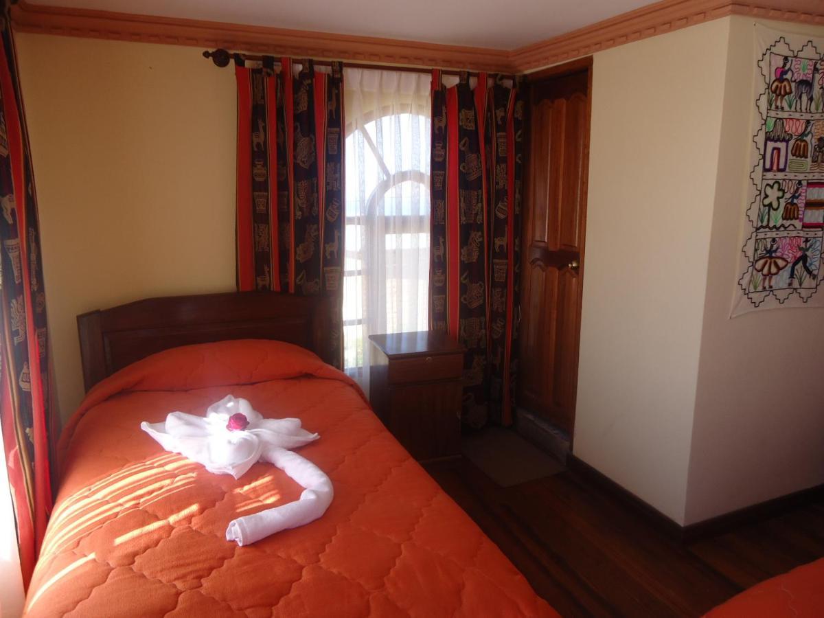 Hostal Del Sol Isla Del Sol Buitenkant foto